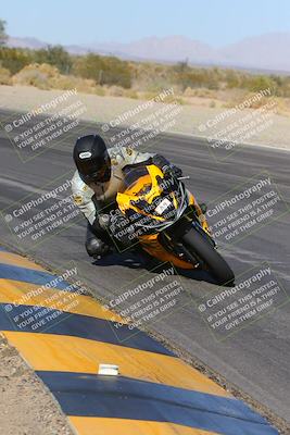 media/Dec-09-2023-SoCal Trackdays (Sat) [[76a8ac2686]]/Turn 3 Inside (1015am)/